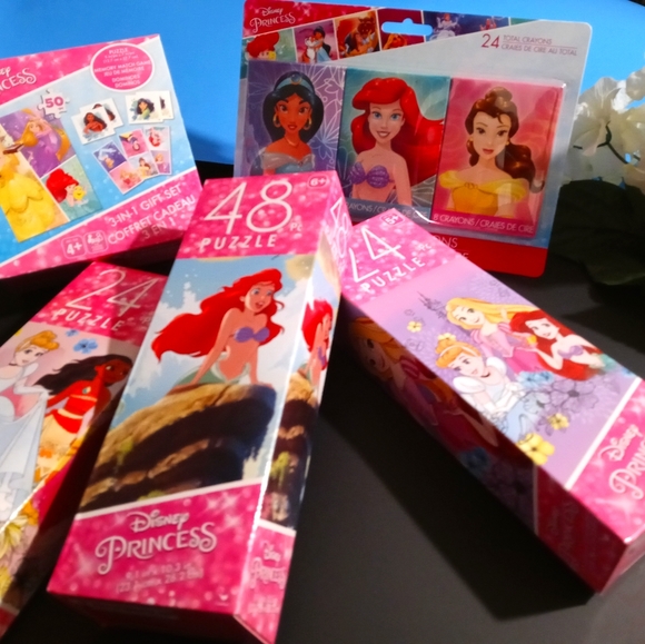 5PC Disney Princess Puzzles and More Set - Picture 2 of 7